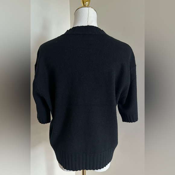 Black Short Sleeve Sweater- One Size-NWOT - Picture 3 of 5